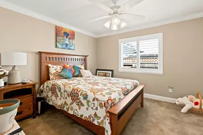 9075 Doncaster Court, Elk Grove, CA 95624 - Photo 26