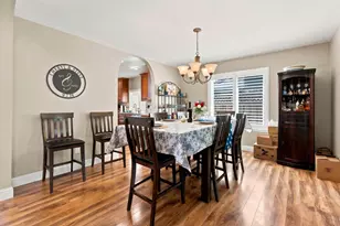 9075 Doncaster Ct, Elk Grove, CA 95624 - Photo 10