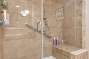 9075 Doncaster Ct, Elk Grove, CA 95624 - Photo 30