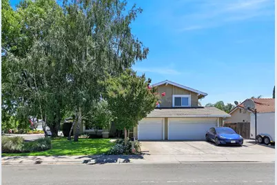 1601 Grenoble Drive, Woodland, CA 95695 - Photo 2