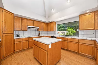 11609 Union Mill Way, Rancho Cordova, CA 95670 - Photo 12