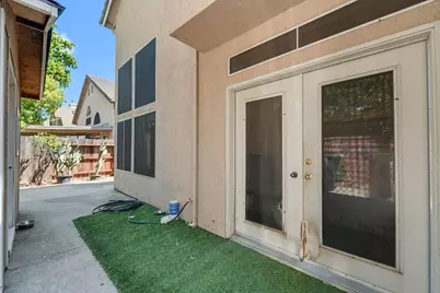 8662 Bluefield Way, Sacramento, CA 95823 - Photo 38