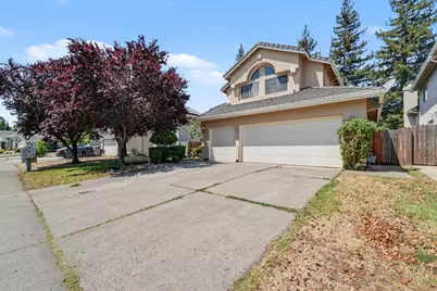 8662 Bluefield Way, Sacramento, CA 95823 - Photo 2