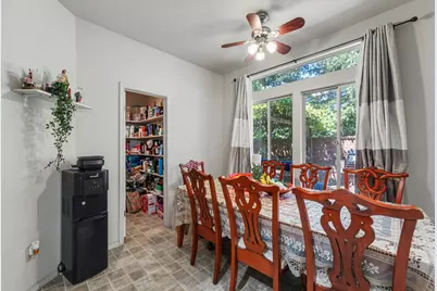 8662 Bluefield Way, Sacramento, CA 95823 - Photo 20