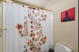 8662 Bluefield Way, Sacramento, CA 95823 - Photo 30
