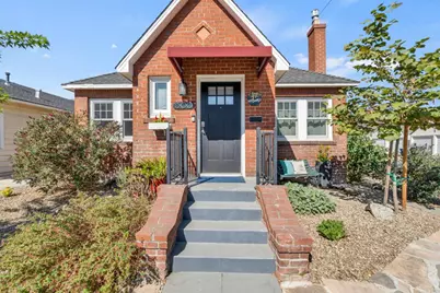 1500 33rd Street, Sacramento, CA 95816 - Photo 1
