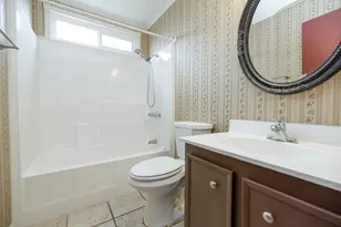 Lahaina, Modesto, CA 95355 - Photo 32