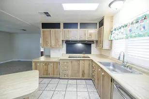 Lahaina, Modesto, CA 95355 - Photo 18