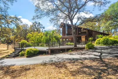 24066 Timber Ridge Drive, Auburn, CA 95602 - Photo 2