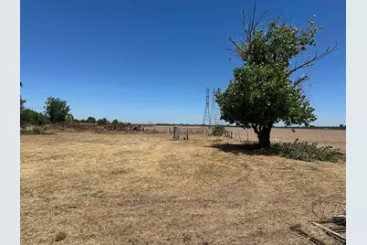 13933 E Kettleman Lane, Lodi, CA 95240 - Photo 2
