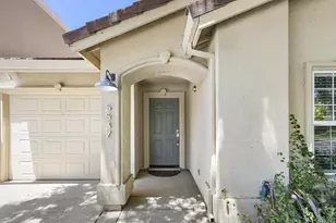 5537 Marden St, Davis, CA 95618 - Photo 2