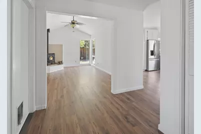 8421 Lost Cavern Court, Citrus Heights, CA 95621 - Photo 4