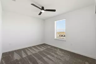 3631 Miraleste Wy, Sacramento, CA 95835 - Photo 18