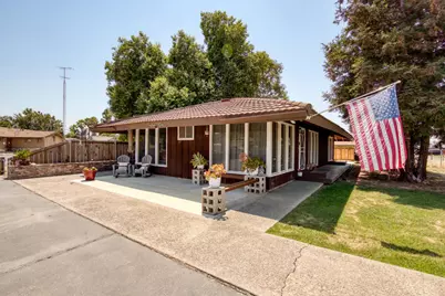 1415 Oklahoma Avenue, Escalon, CA 95320 - Photo 1