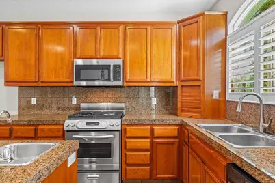 1343 Primavera Avenue, Manteca, CA 95336 - Photo 18