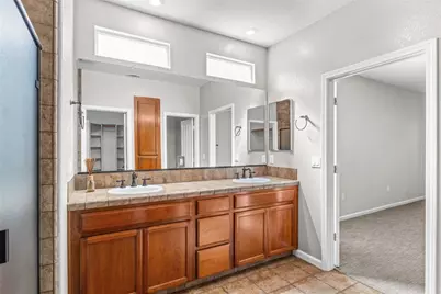 1343 Primavera Avenue, Manteca, CA 95336 - Photo 36