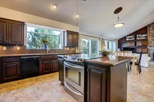 11594 Madrone Ct, Auburn, CA 95602 - Photo 20