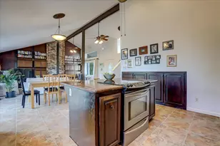11594 Madrone Ct, Auburn, CA 95602 - Photo 22