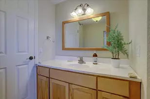 11594 Madrone Ct, Auburn, CA 95602 - Photo 48