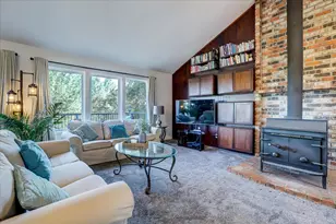 11594 Madrone Ct, Auburn, CA 95602 - Photo 14