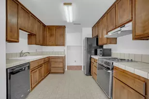 999 Porter Ave, Stockton, CA 95207 - Photo 14