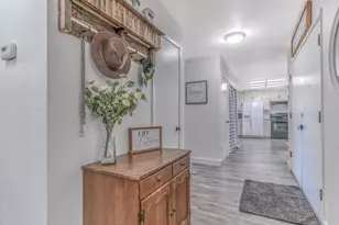 428 N Western Ave, Waterford, CA 95386 - Photo 20