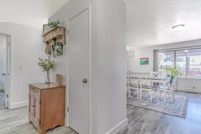 428 N Western Avenue, Waterford, CA 95386 - Photo 6