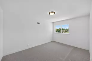 2724 Hyannis Way, Sacramento, CA 95827 - Photo 20