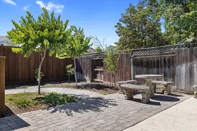 1614 7th Street, Hughson, CA 95326 - Photo 32