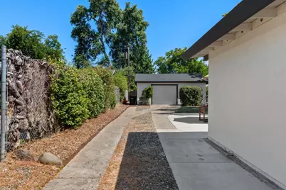 4941 Donovan Drive, Carmichael, CA 95608 - Photo 30