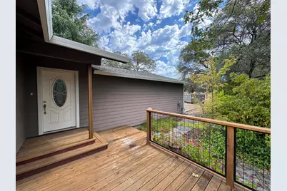 1063 Skyline Drive, Auburn, CA 95602 - Photo 2