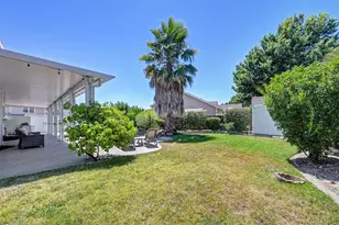 8996 Purple Martin Way, Elk Grove, CA 95758 - Photo 40