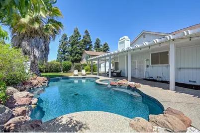 8996 Purple Martin Way, Elk Grove, CA 95758 - Photo 36