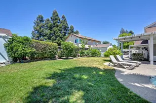 8996 Purple Martin Way, Elk Grove, CA 95758 - Photo 42