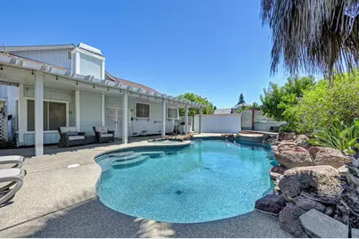 8996 Purple Martin Way, Elk Grove, CA 95758 - Photo 38