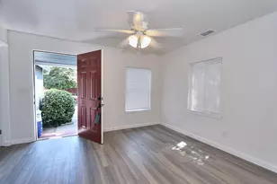 361 W El Camino Ave, Sacramento, CA 95833 - Photo 6