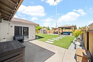 39 Del Vista Cir, Sacramento, CA 95823 - Photo 46