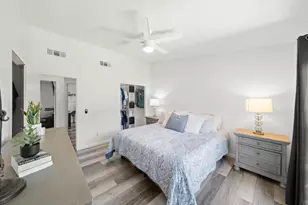 39 Del Vista Cir, Sacramento, CA 95823 - Photo 32