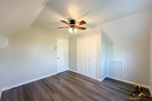 2116 Waterford Rd, Sacramento, CA 95815 - Photo 10