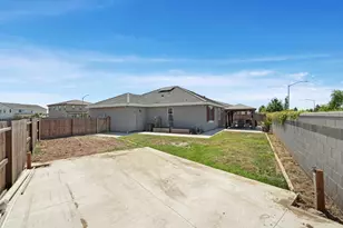 717 Cardoso Dairy Dr, Galt, CA 95632 - Photo 32
