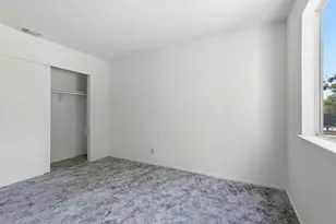 8252 Center Pkwy, Sacramento, CA 95823 - Photo 20