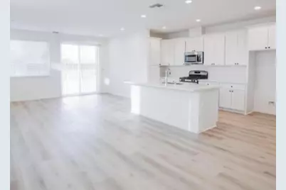 543 Fox Hunt Way, Rio Linda, CA 95673 - Photo 2