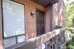 887 Woodside Ln, Sacramento, CA 95825 - Photo 1