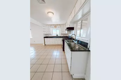 3023 Harris Avenue, Stockton, CA 95206 - Photo 12
