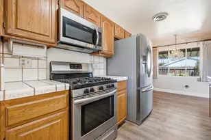 2306 Monticello Ave, Modesto, CA 95350 - Photo 10