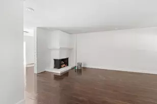 1310 Commons Dr, Sacramento, CA 95825 - Photo 6