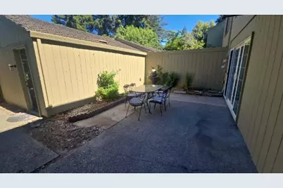 1310 Commons Drive, Sacramento, CA 95825 - Photo 32