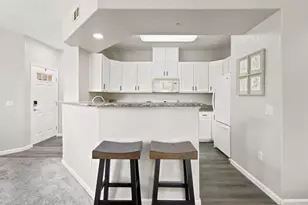 700 Moon Cir, Folsom, CA 95630 - Photo 4