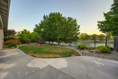 405 Olivadi Way, Sacramento, CA 95834 - Photo 50