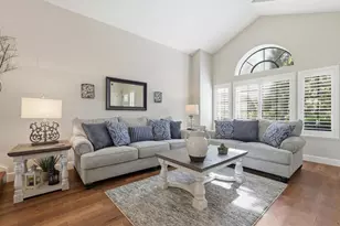8804 Bradbury Ct, Elk Grove, CA 95624 - Photo 4